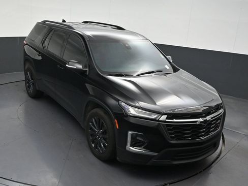 Used 2024 Chevrolet Traverse RS FWD image 26