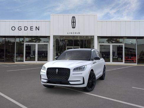 New 2026 Lincoln Corsair Grand Touring AWD/4WD image 2