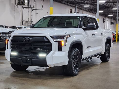 Used 2023 Toyota Tundra SR5 image 4