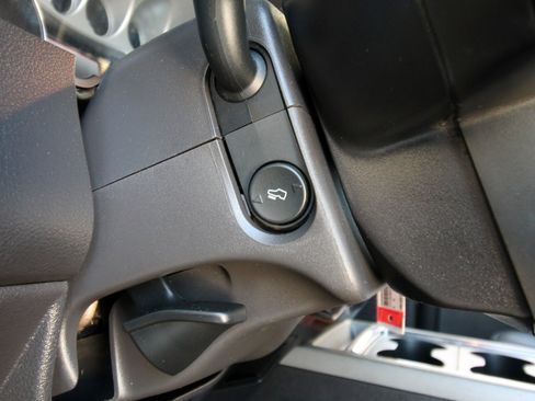 Used 2015 Ford F250 Lariat w/ Lariat Ultimate Package image 27