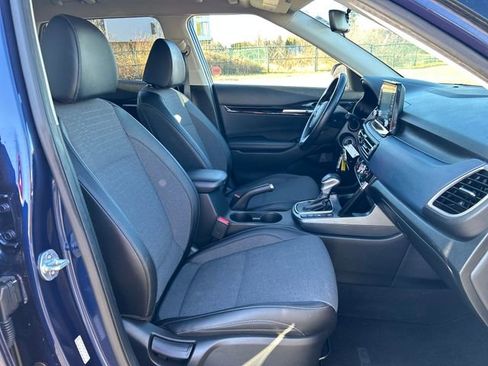 Used 2021 Kia Seltos S image 11
