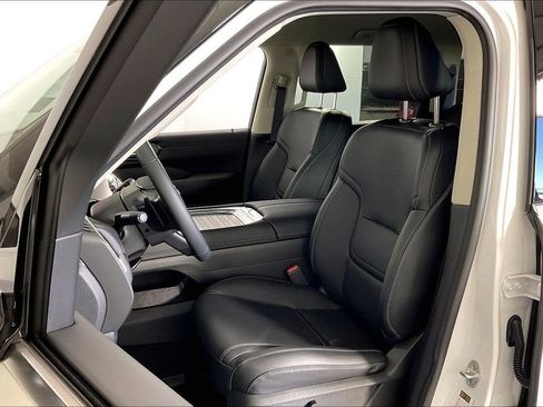 New 2026 Nissan Armada SV RWD image 14