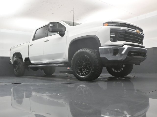 Used 2026 Chevrolet Silverado 2500 LT AWD/4WD image 53