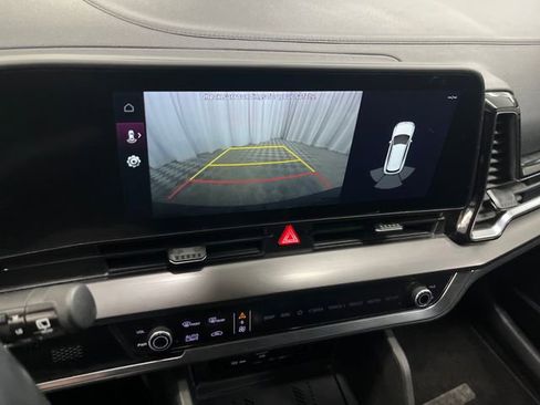 Certified 2023 Kia Sportage EX image 15