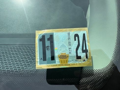 New 2023 Chrysler Pacifica Touring-L image 23