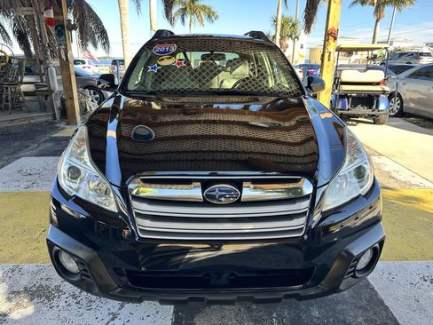 Used 2013 Subaru Outback 2.5i Premium image 2