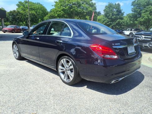 Used 2018 Mercedes-Benz C 300 Sedan image 8