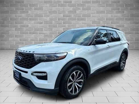 Certified 2023 Ford Explorer ST-Line w/ Class IV Trailer Tow Package AWD/4WD image 23