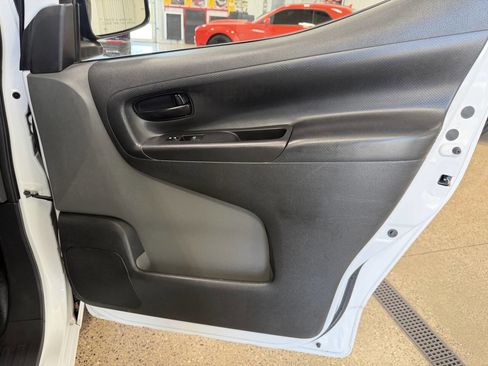 Used 2019 Nissan NV200 S w/ Back Door Glass Package FWD image 25
