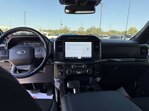 Used 2022 Ford F150 XLT w/ Equipment Group 302A High AWD/4WD image 9