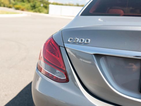 Used 2015 Mercedes-Benz C 300 Sedan image 13