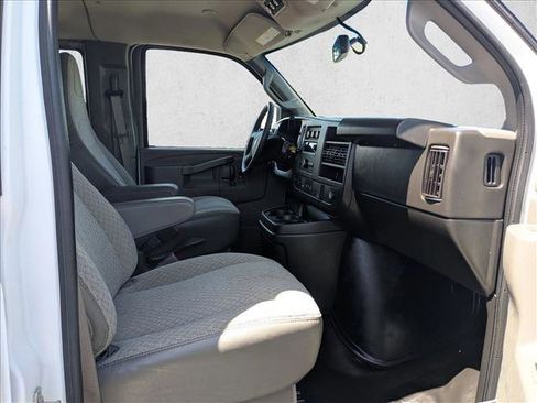 Used 2023 Chevrolet Express 3500 LS RWD image 27