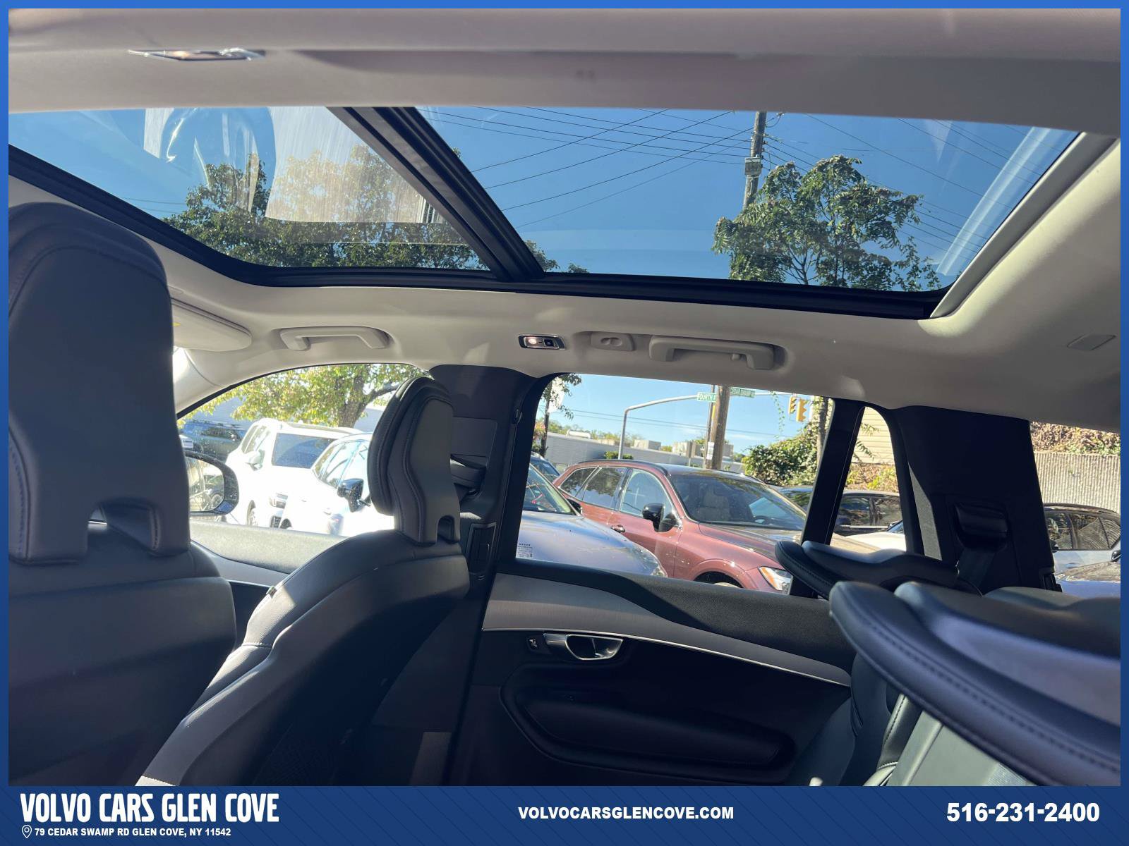 Used 2022 Volvo XC90 T5 Momentum AWD/4WD image 13
