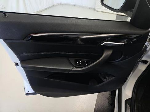Used 2018 BMW X1 xDrive28i image 16