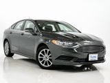 Used 2017 Ford Fusion SE image 5