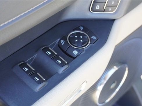 Used 2024 Ford Expedition Max Limited image 23