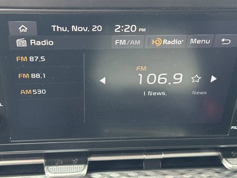 Certified 2023 Kia Carnival LX image 21