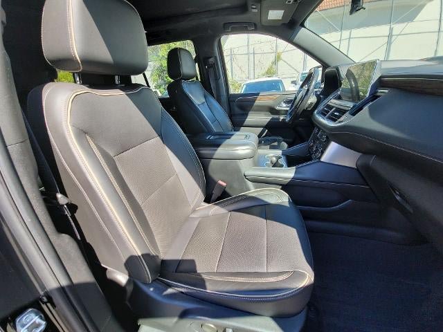 Used 2021 Chevrolet Tahoe Premier w/ Premium Package RWD image 28