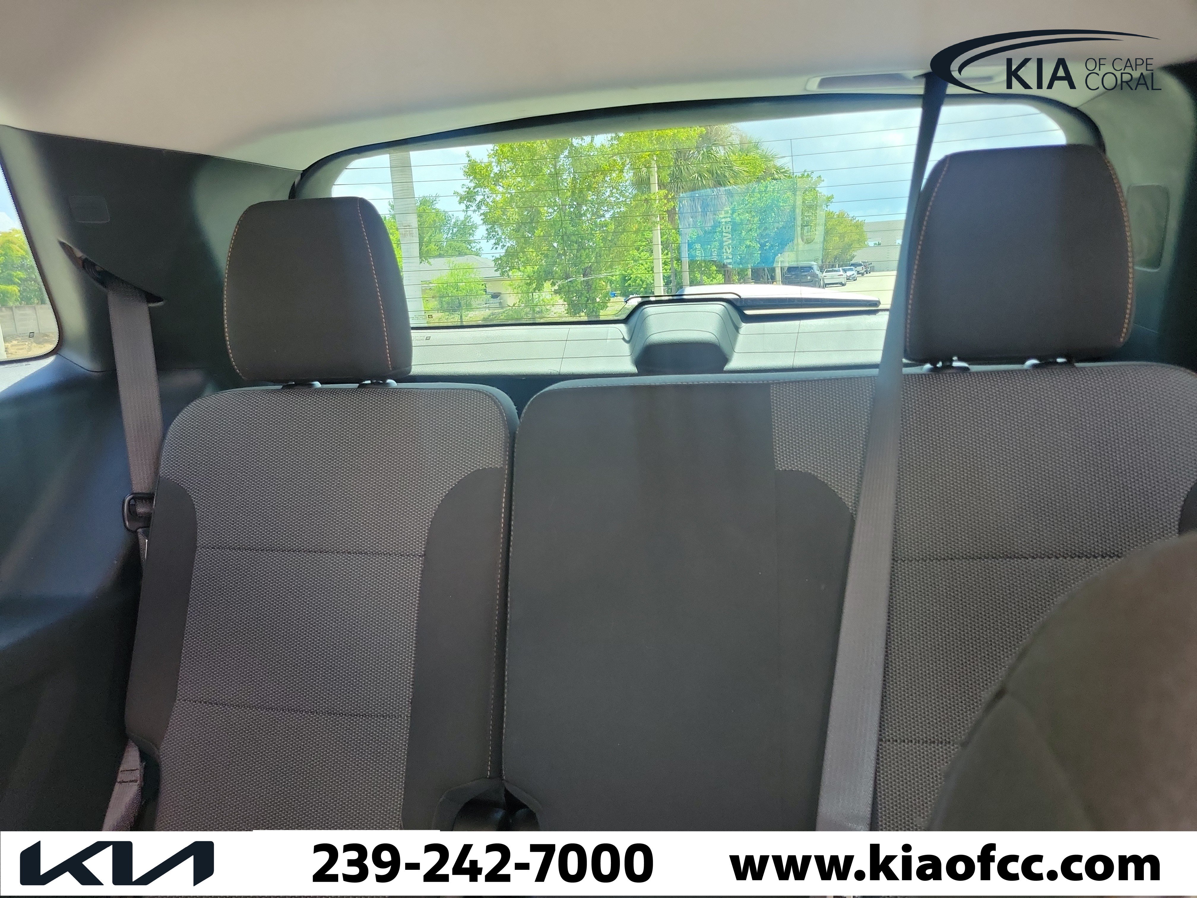 Used 2021 Chevrolet Traverse LT FWD image 15