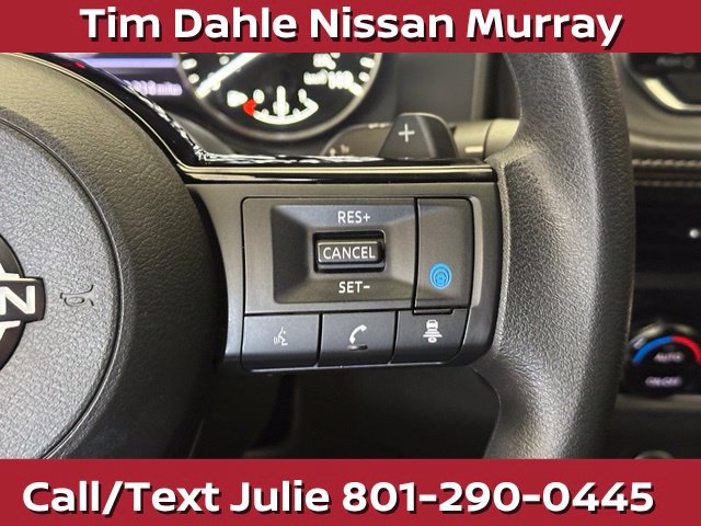 Used 2023 Nissan Rogue SV AWD/4WD image 25