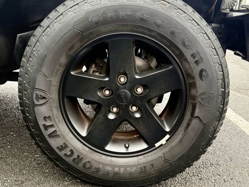 Used 2011 Jeep Wrangler Sport image 26