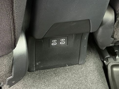 Used 2024 Toyota Prius LE image 8