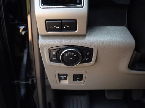 Used 2020 Ford F150 Lariat w/ Equipment Group 502A Luxury AWD/4WD image 7
