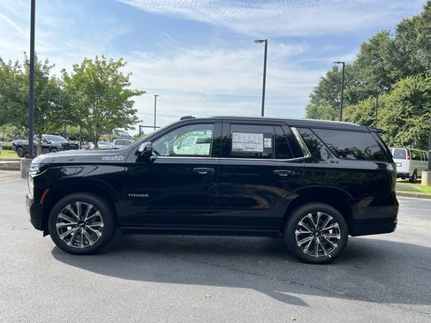 New 2026 Chevrolet Tahoe High Country w/ LPO, Get Active Package AWD/4WD image 6