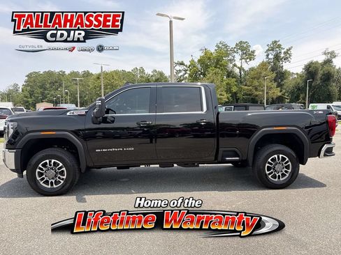 Used 2025 GMC Sierra 2500 SLE AWD/4WD image 8
