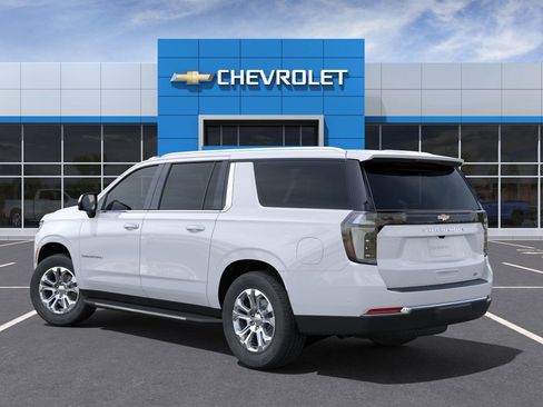 New 2025 Chevrolet Suburban LT w/ Comfort Package image 3