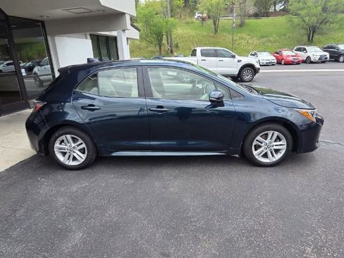 Used 2019 Toyota Corolla SE FWD image 8