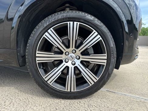 Certified 2023 Volvo XC90 B6 Ultimate AWD/4WD image 9