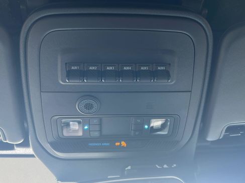 Certified 2026 Ford Bronco Big Bend w/ Black Diamond Package AWD/4WD image 15