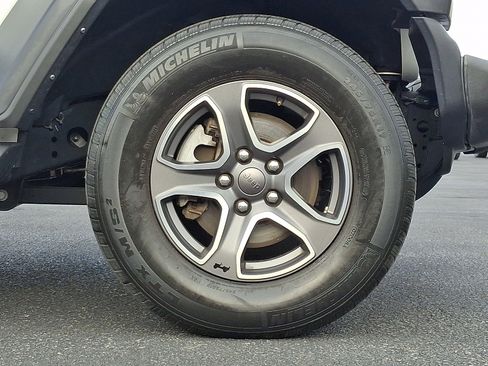 Certified 2022 Jeep Wrangler Unlimited Sport AWD/4WD image 8