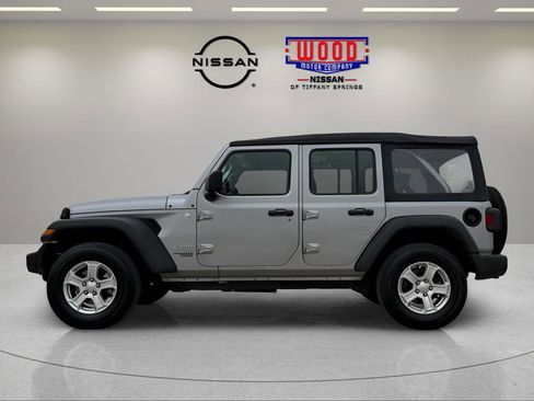 Used 2021 Jeep Wrangler Unlimited Sport image 6