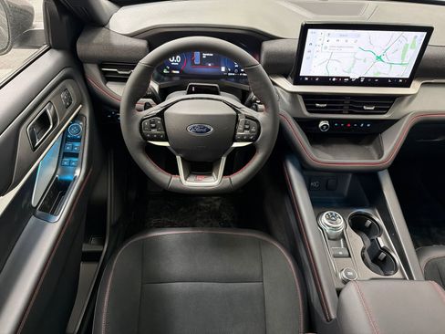 New 2026 Ford Explorer ST image 24