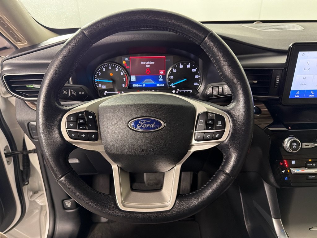 Used 2021 Ford Explorer Limited AWD/4WD image 14