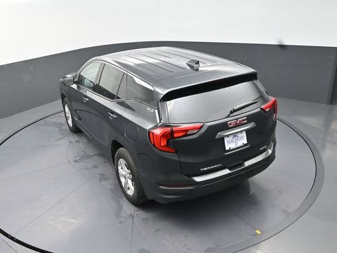 Used 2019 GMC Terrain SLE AWD/4WD image 17