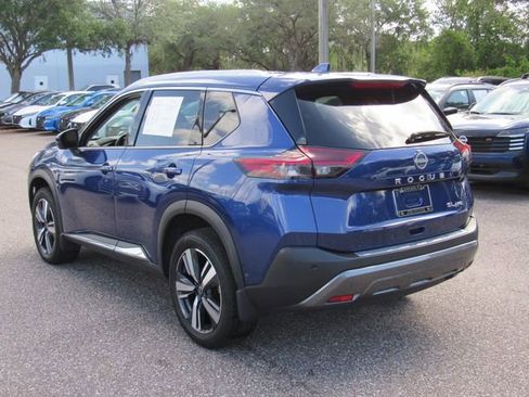 Certified 2023 Nissan Rogue SL w/ SL Premium Package AWD/4WD image 7