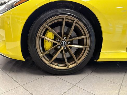 Certified 2023 Nissan Z w/ Floor Mat Package (L93) RWD image 8
