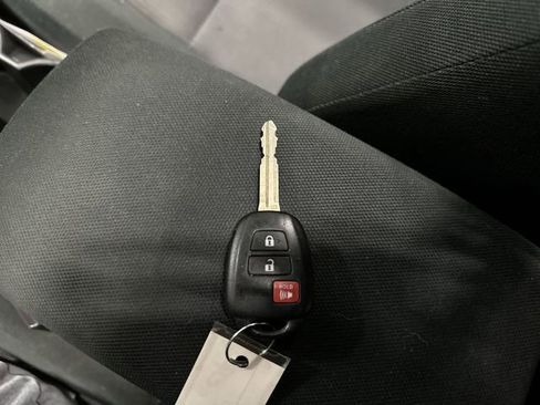 Used 2014 Scion tC FWD image 30