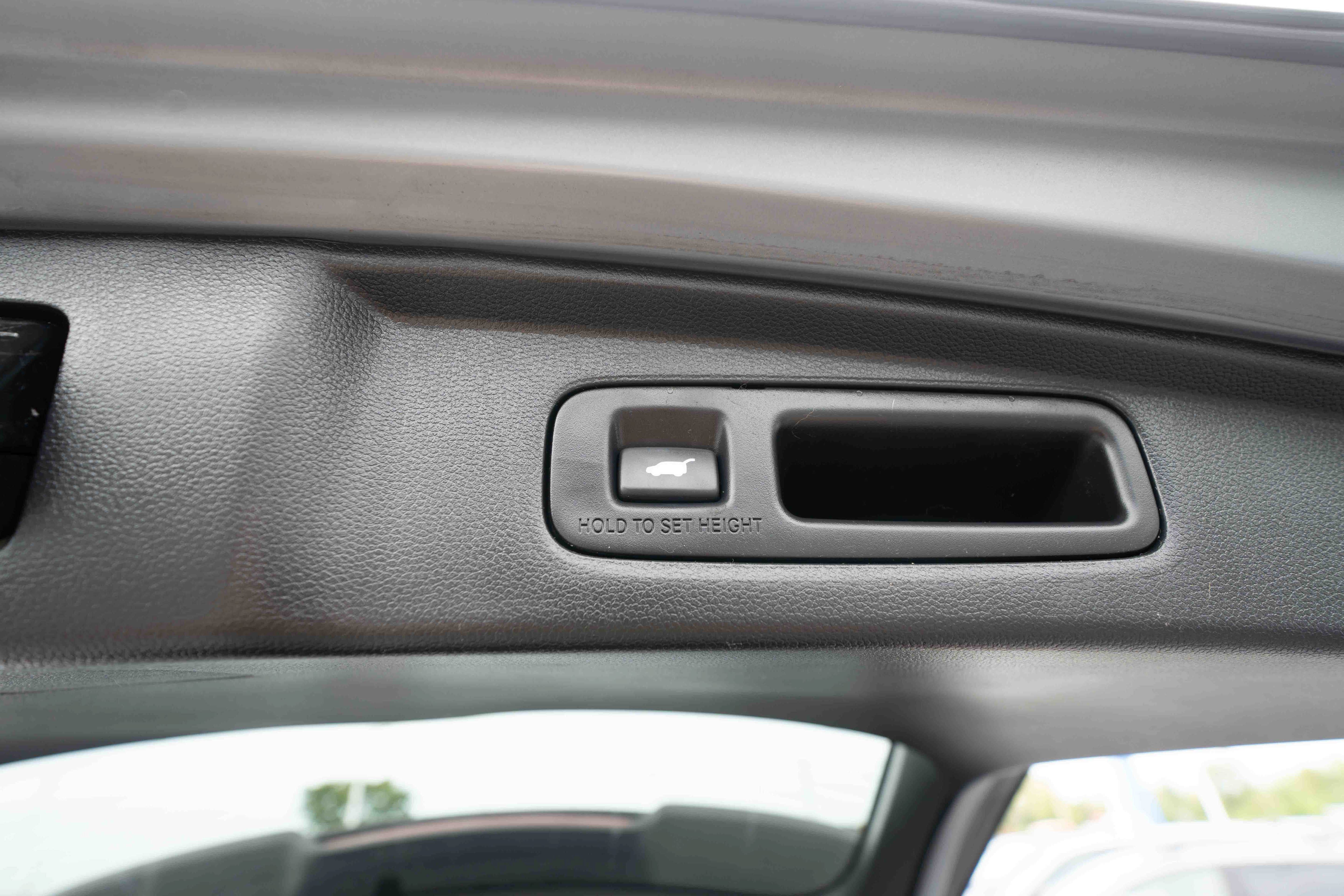 Used 2024 Honda CR-V EX-L image 30