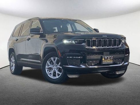 Used 2023 Jeep Grand Cherokee L Limited w/ Luxury Tech Group II image 2