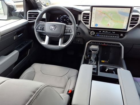 Used 2026 Toyota Sequoia Limited AWD/4WD image 4
