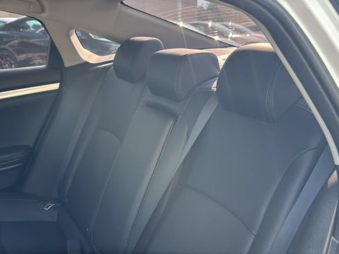 Used 2020 Honda Civic Touring image 26