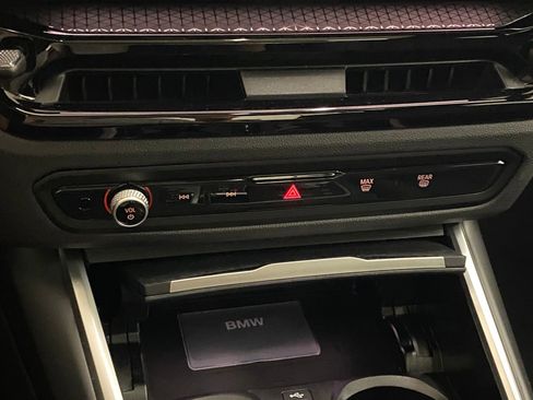 Used 2025 BMW 330i xDrive Sedan w/ Convenience Package image 18