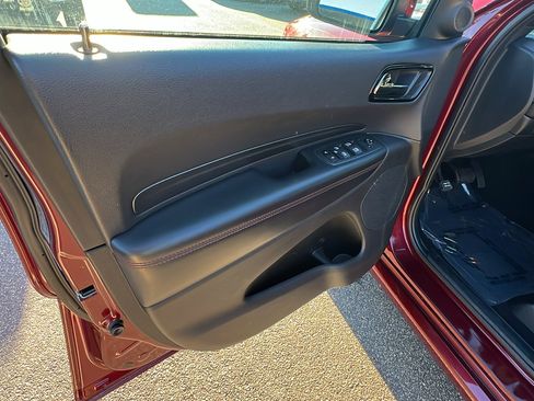 Used 2023 Dodge Durango GT image 14