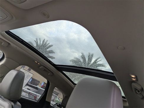 Used 2024 Lincoln Corsair Reserve w/ Equipment Group 201A image 22