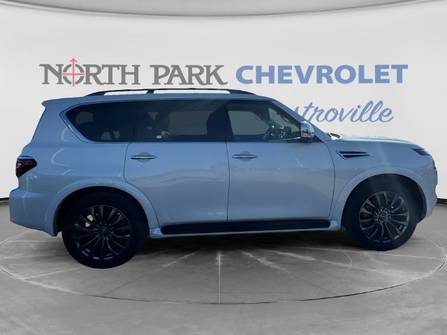 Used 2023 Nissan Armada Platinum w/ Captain's Chairs Package AWD/4WD image 2