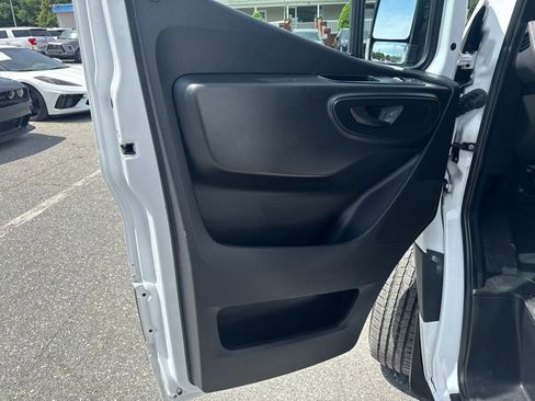 Used 2023 Mercedes-Benz Sprinter 2500 image 19